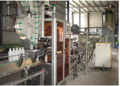 Wasserdichte und rostfreie Schrumpfschlauchetikettenmaschine für PVC- und PET-Flaschen