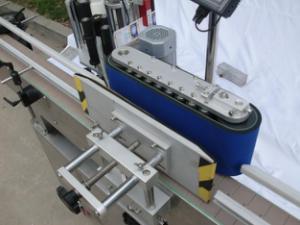 Automatische Rundflaschen-Etikettiermaschine für nicht trockenen Kleber, Etikettiermaschine für Holzkisten / Exportverpackungen für CE