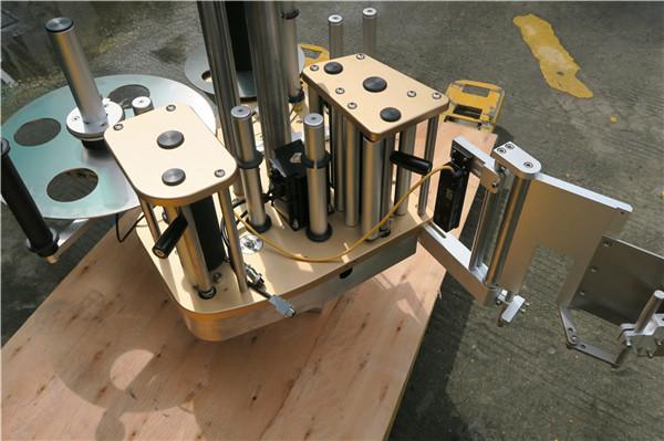 Hochgeschwindigkeits-Rotationsaufkleber-Beschriftungsmaschine mit Rotationsfunktion