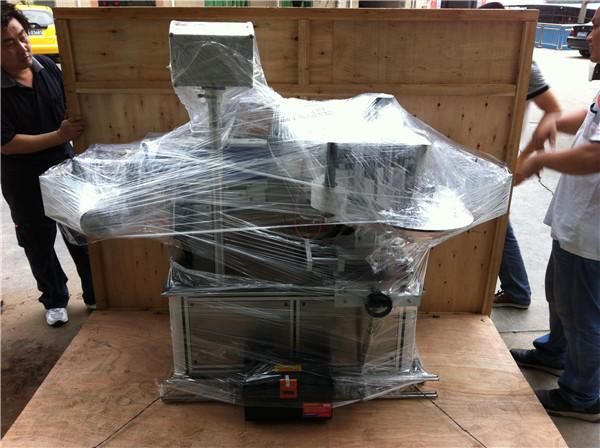 45m / Min Speed Sticker Label Applikator Für Sqaure / Round / Flat Wasserflaschen