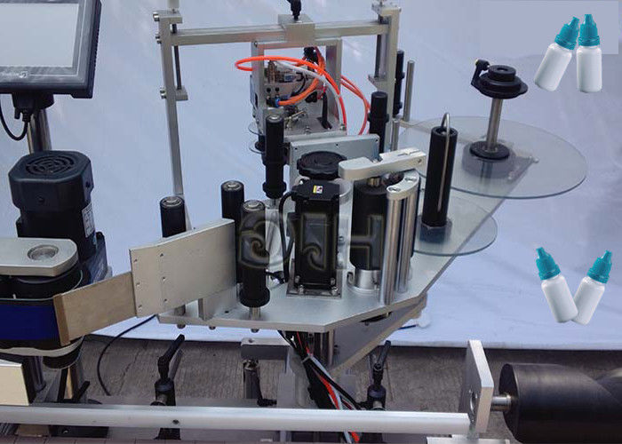 China Oberseite / Unterseite Vertikaler Aufkleber Runde Flaschenetikettiermaschine Mit automatischem Lieferanten