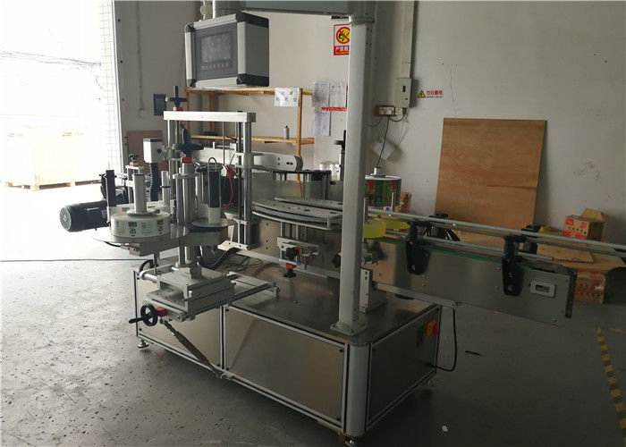 China Kleine runde Flaschen Fast Labeled Automatic Double Side Sticker Etikettiermaschine Lieferant